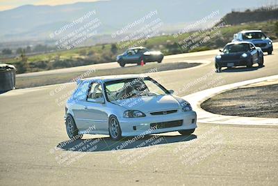 media/Dec-13-2025-Extreme Speed (Sat) [[d129ecb0b9]]/Beginner/Session 3 (Turn 5)/